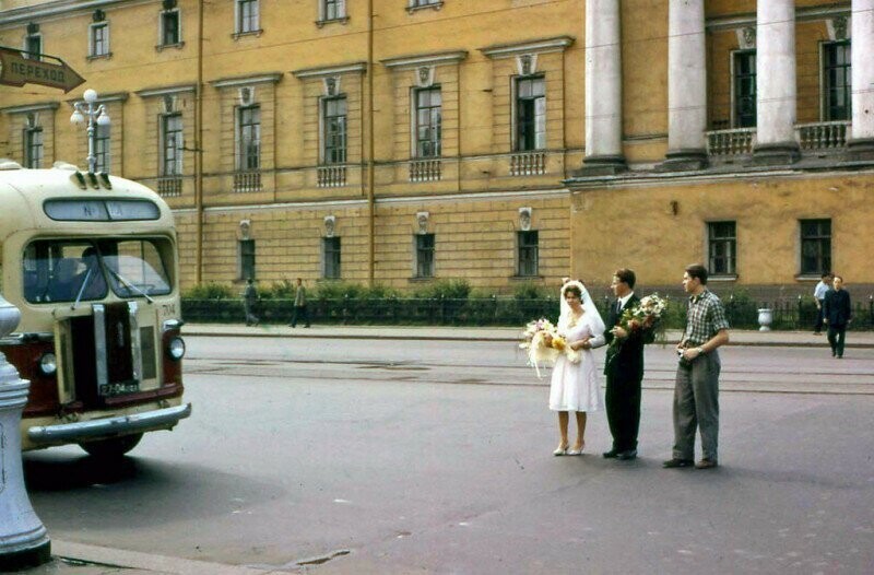 Молодожены. Ленинград, 1961 год.