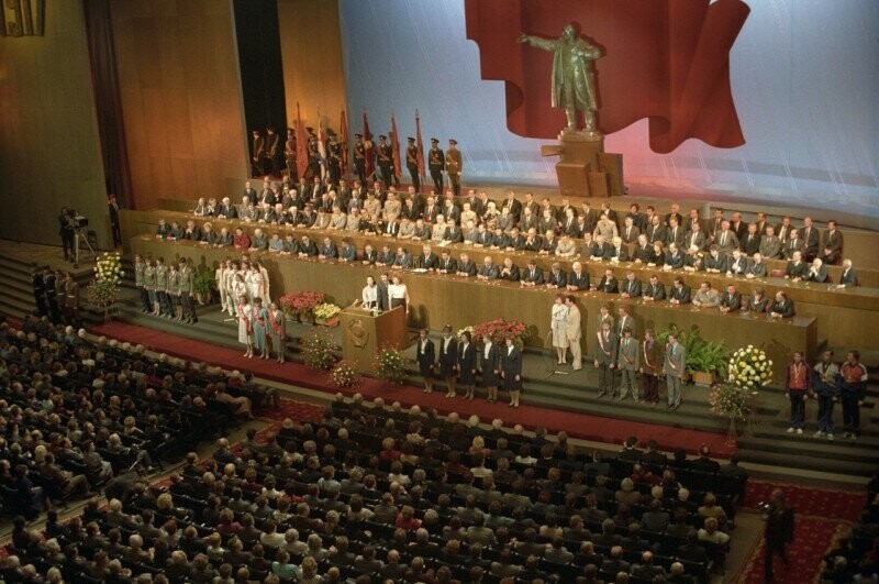 Празднование 70-летия Великой Октябрьской социалистической революции, 1987 год