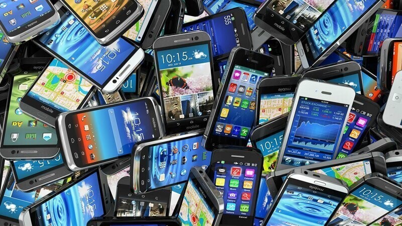 Ведущие производители смартфонов готовы устанавливать отечественное ПО