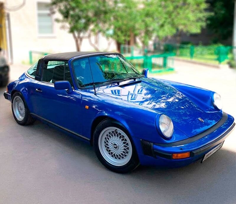 1. Porsche 911 SC Targa 1981 года продан за $60,000 (3 840 000 руб.).