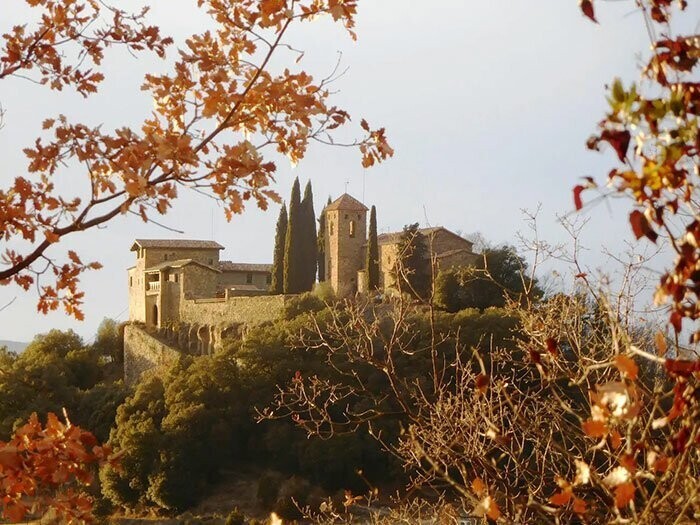Бюджетный вариант отдыха в старинном замке Испании