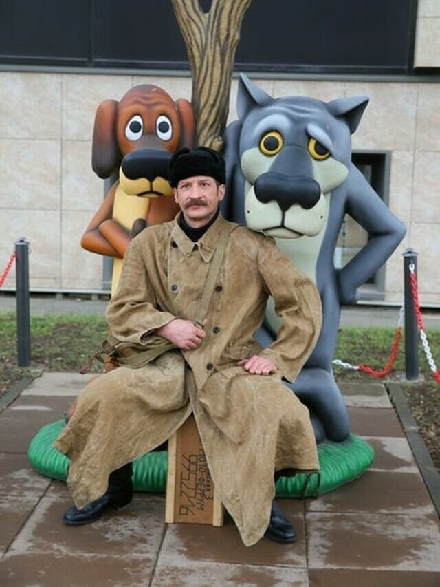 Дмитрий Сидоркевич —  почтальон из мультсериала «Простоквашино»
