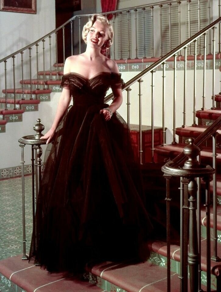 Платье Мэрилин Монро на 23-й церемонии "Оскар" 