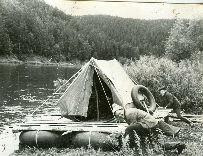 Спуск плота на воду, 1971