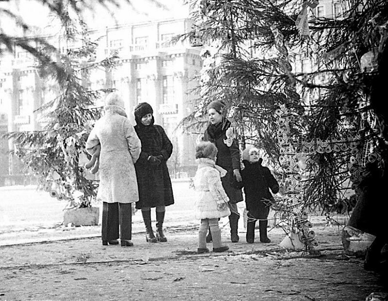 Ёлка на Манежной площади, 1977 г