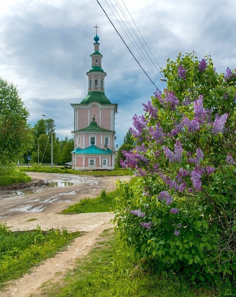 Окунитесь в лето! Великолепные фотографии городка Тотьма