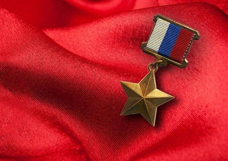 Подвиги не остались в прошлом: кто из современных россиян удостоился звания Героя
