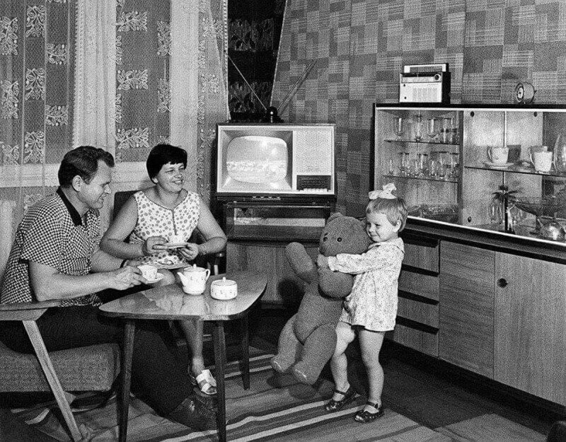 Счастливая советская семья. 1960-е