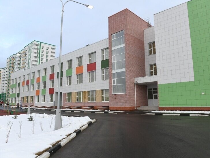 В Твери открылась новая школа на 1224 места