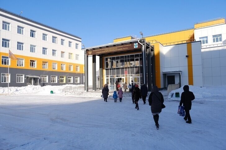 В Новосибирске открыли новую школу для 1100 учеников