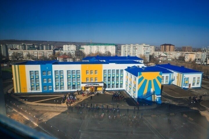 В Карачаево-Черкесии открыли новый корпус начальной школы