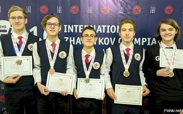 Российские школьники завоевали 58 медалей на XVI Международной олимпиаде по ф...