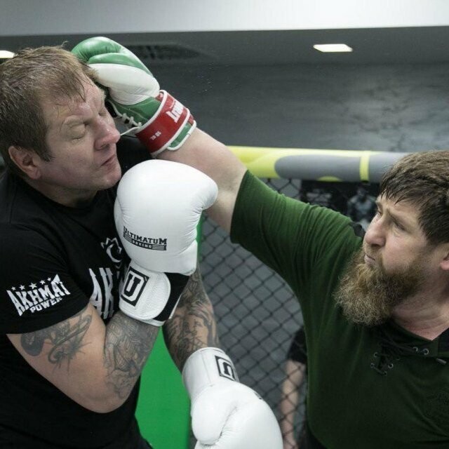 Александр Емельяненко против Рамзана Кадырова
