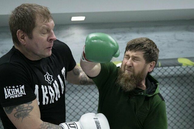 Александр Емельяненко против Рамзана Кадырова