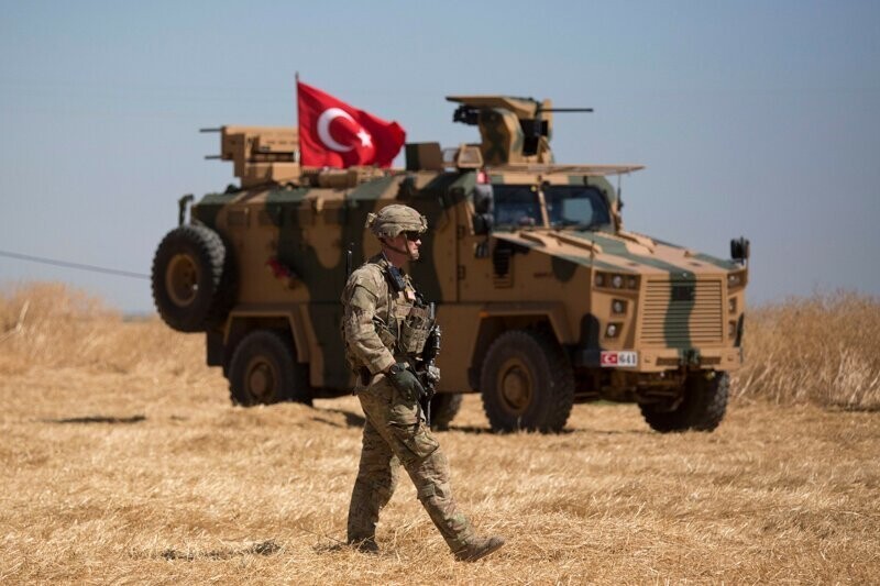 Греция не позволила Турции втянуть НАТО в сирийский конфликт