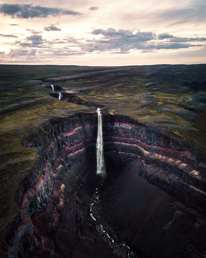 Водопад Хенгифосс Исландия