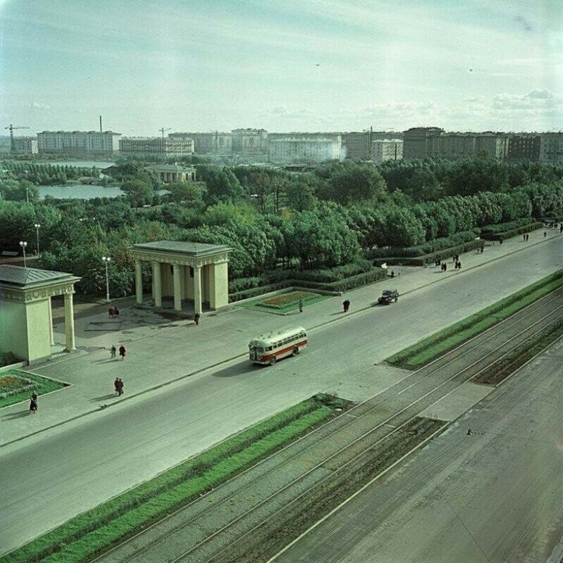 Ленинград. Московский парк Победы, открытый в 1946 г. Фото 1950-х годов.