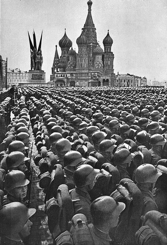 Войска РККА на Красной площади