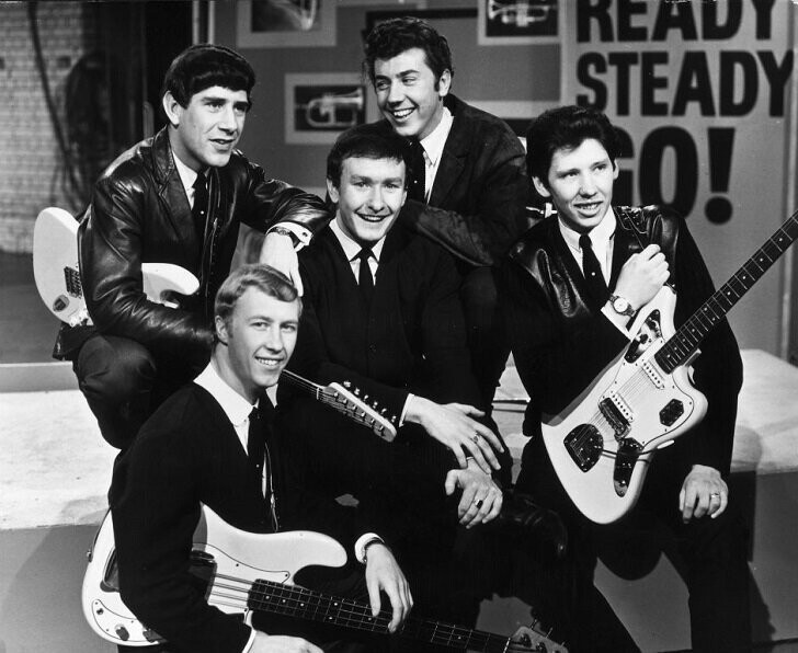 9. Контракт с Брайаном Пулом и The Tremeloes