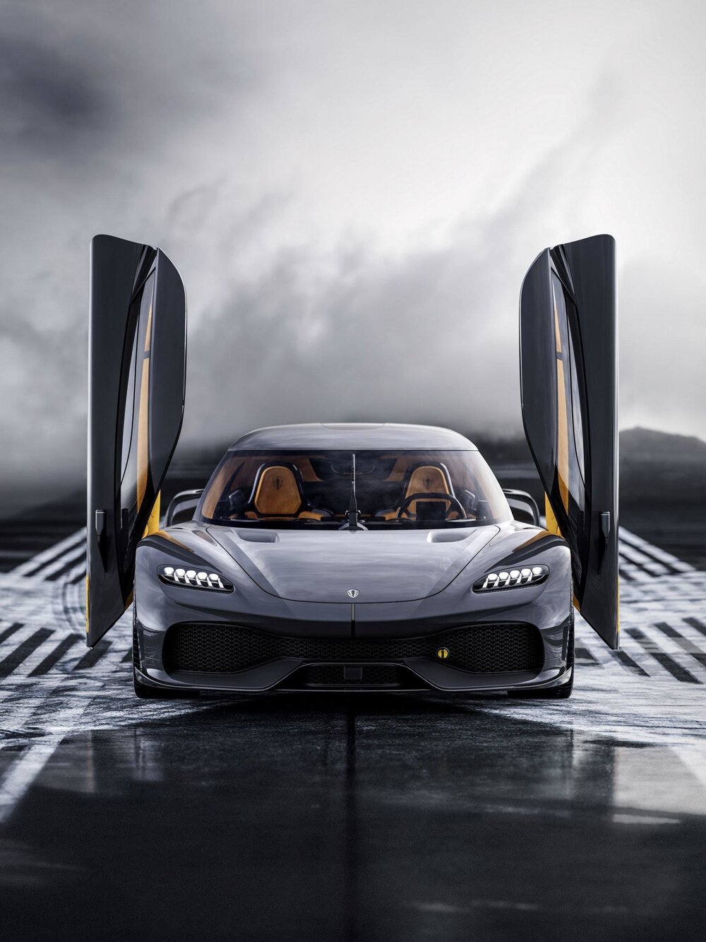 Гиперкар Koenigsegg 2020