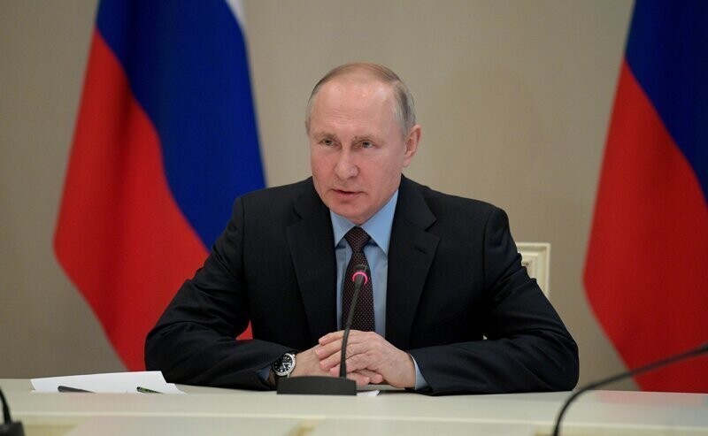 Владимир Путин выступил в Госдуме по поправкам в конституцию