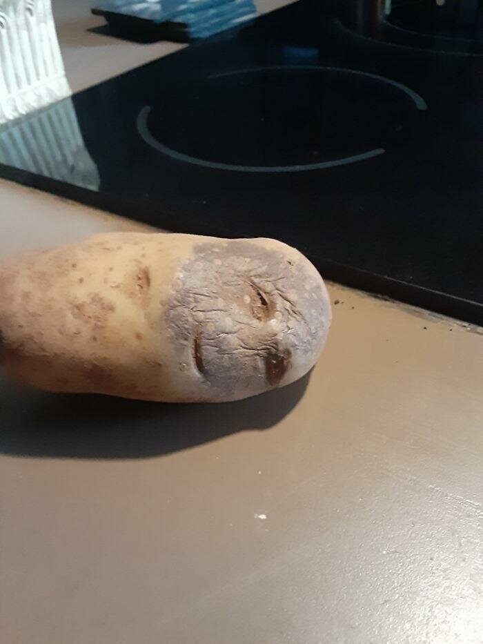 Этот картофель чересчур похож на человека
