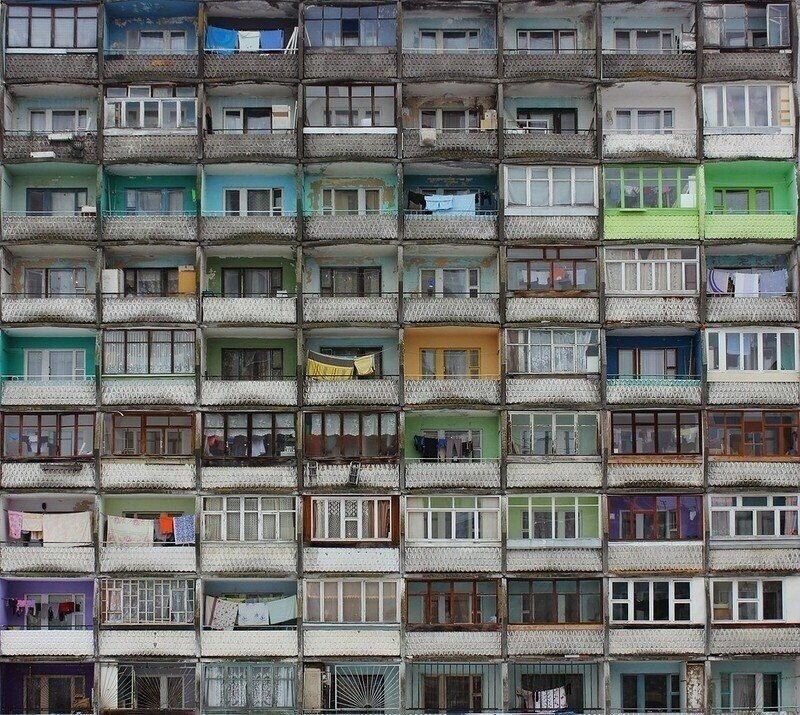 А балконы, который у каждого свой?