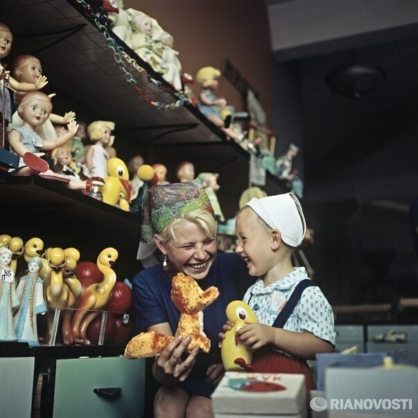 Фотографии былых времён СССР в 1966 году