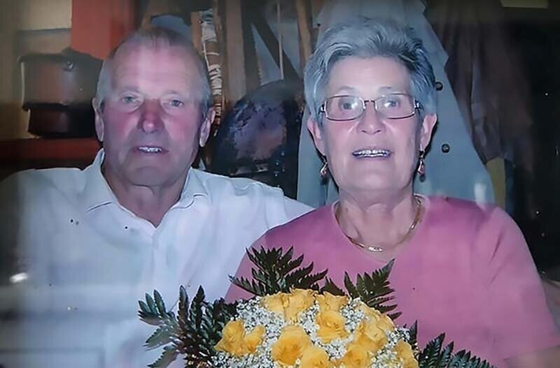Итальянская пара, прожившие вместе 60 лет, умерли от коронавируса с разницей в 2 часа