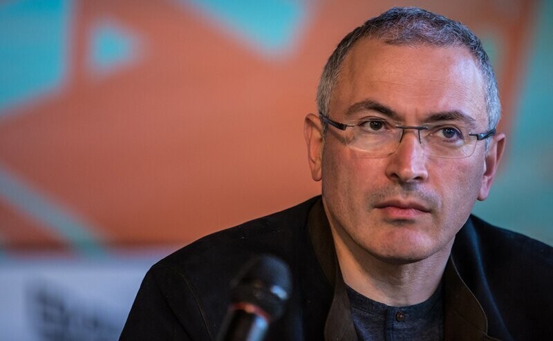 Проживание в Великобритании угрожает Ходорковскому
