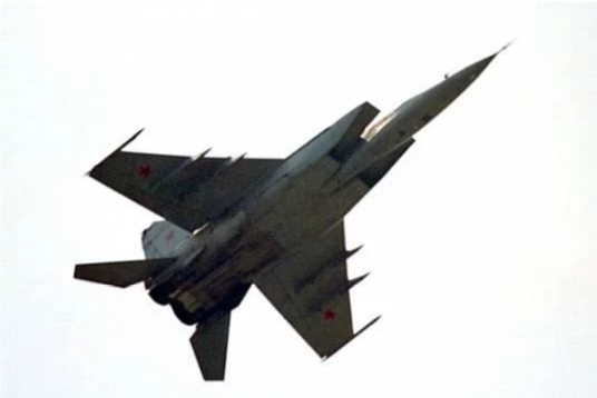 Неуловимая "летающая лиса", или как МиГ-25 стал причиной экстренных слушаний в американском Конгресс
