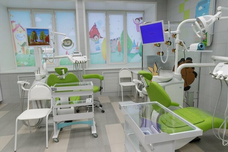 В Новомосковске Тульской области после ремонта открылась детская поликлиника