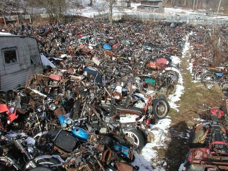 Кладбище-свалка мотоциклов в Аризоне, Сша