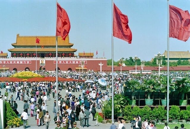 33 фотографии Пекина 1990 года