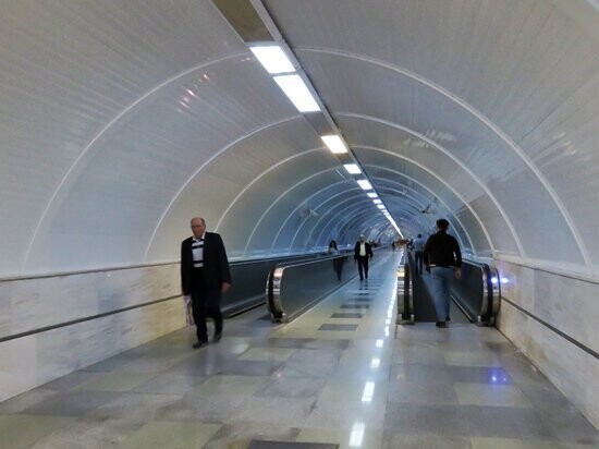 Баку. Часть 6: Бакинский метрополитен