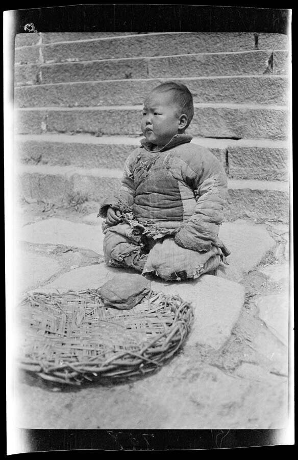 Малыш-попрошайка, гора Тайшань, 1917-1919