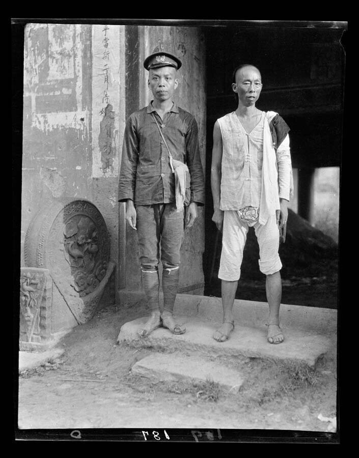 Конвоирование задержанного, Чжаочжэнь, 1917-1919
