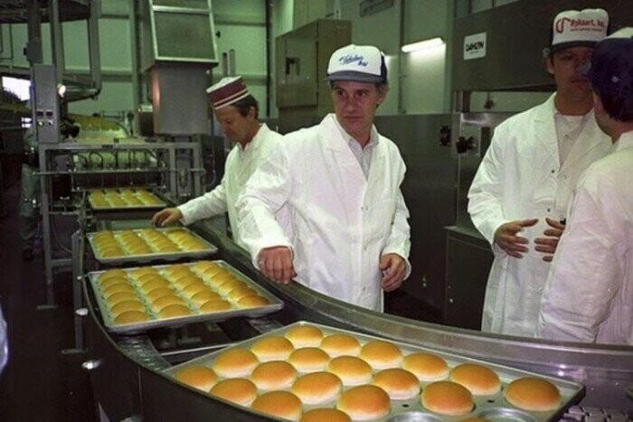 Когда в СССР появились бургеры?