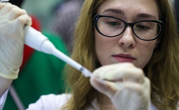 Минздрав сообщил о расшифровке генома коронавируса российскими учеными