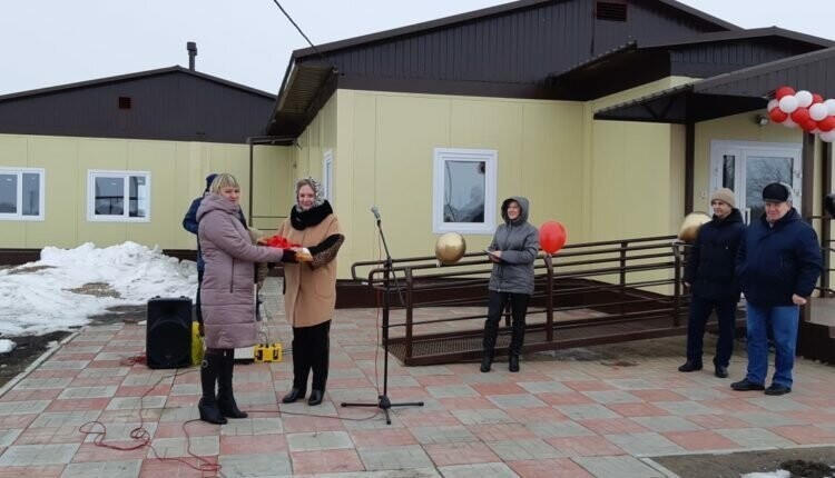 В деревне Богословка Усть-Таркского района торжественно открыли новый фельдшерско – акушерский пункт  