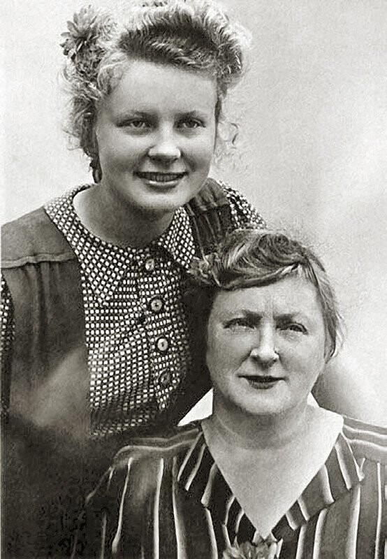 Алла Ларионова с мамой, Валентиной Алексеевной