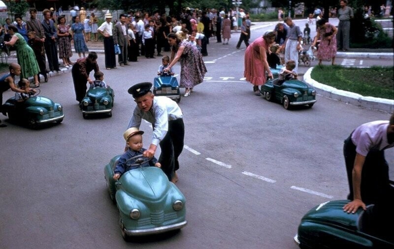 Детские гонки на педальных автомобилях, 1959 год, Ташкент