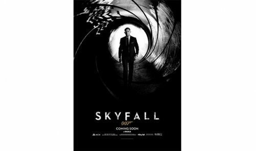 24. Сцена драки в фильме про Джеймса Бонда "Skyfall" была снята на едущем поезде. Кроме того, актёр Дэниел Крейг во время съёмок этой сцены не использовал дублёра.