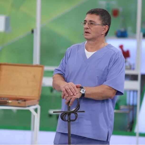 Александр Мясников. 66 лет, врач-кардиолог, специалист в области общей медицины