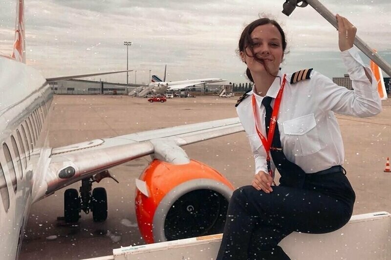 «Небо не для женщин»:  Юлия Слободянюк исполнила мечту и стала лётчицей
