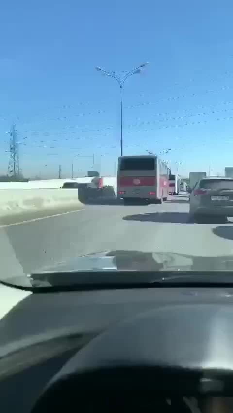 Росгвардия объяснила появление своих автобусов в Москве 