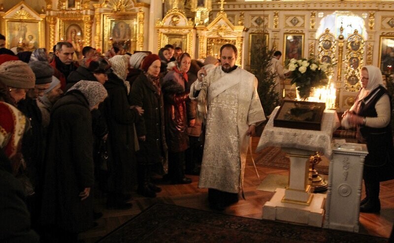 РПЦ заявили, что запрет на посещение церквей противоречит Конституции РФ