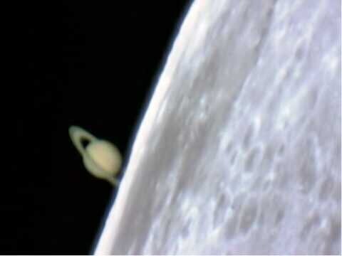 Появление Сатурна после затмения Луной 