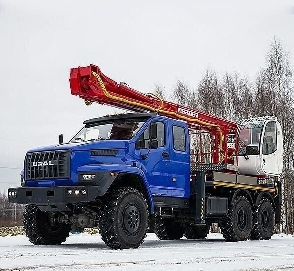 Российская компания представила новые модели автовышек на шасси УРАЛ Некст 6×6