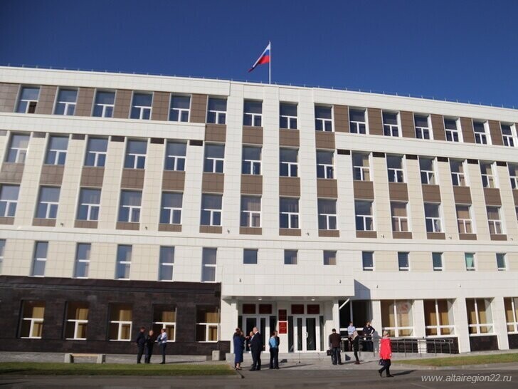 В Барнауле Алтайского края после капитального ремонта открыли здание управления юстиции Алтайского края 